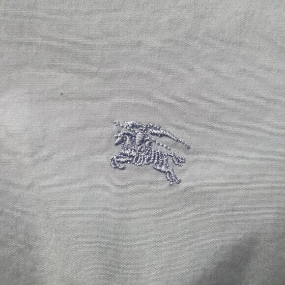 Burberry Men’s Luxury Light Blue Button-Up Shirt with Check Cuffs Size M - Picture 8 of 12
